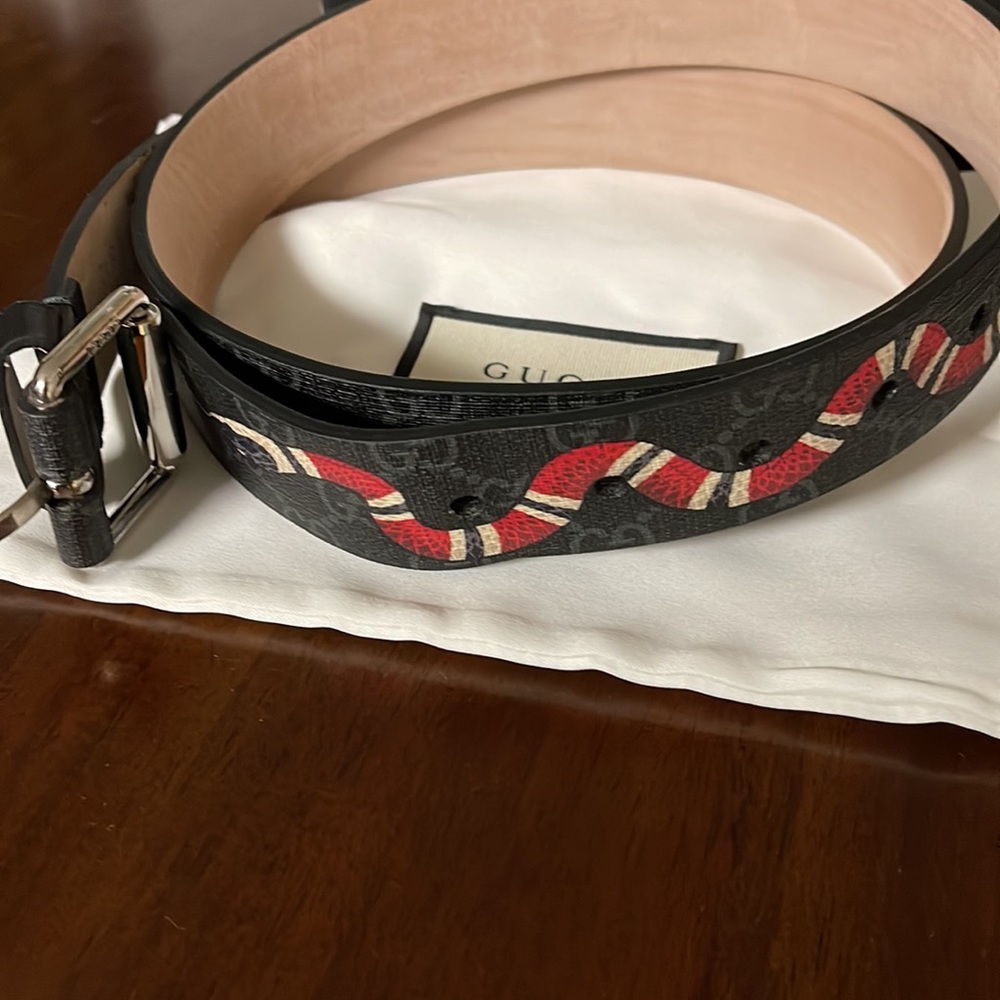 New Men’s Authentic Gucci Belt with King Snake